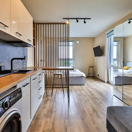 Wiktoryn 6 By Perfect 203 * Varsóvia